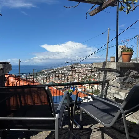 Konukevi Casa Flores