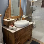 Casa Flores * 丰沙尔