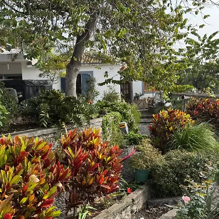Casa Flores Πανσιόν Φουνκάλ