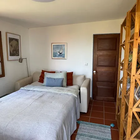 Casa Flores Φουνκάλ
