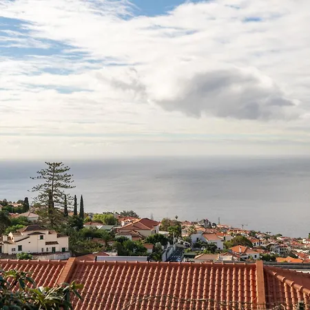 Guest house Casa Flores - Your Charming With Local Secrets Funchal (Madeira)