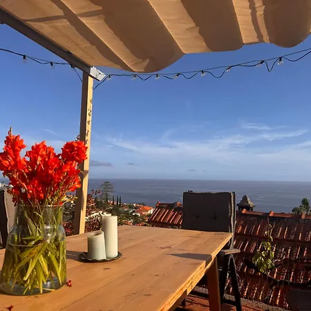 Casa Flores - Your Charming With Local Secrets Funchal (Madeira)